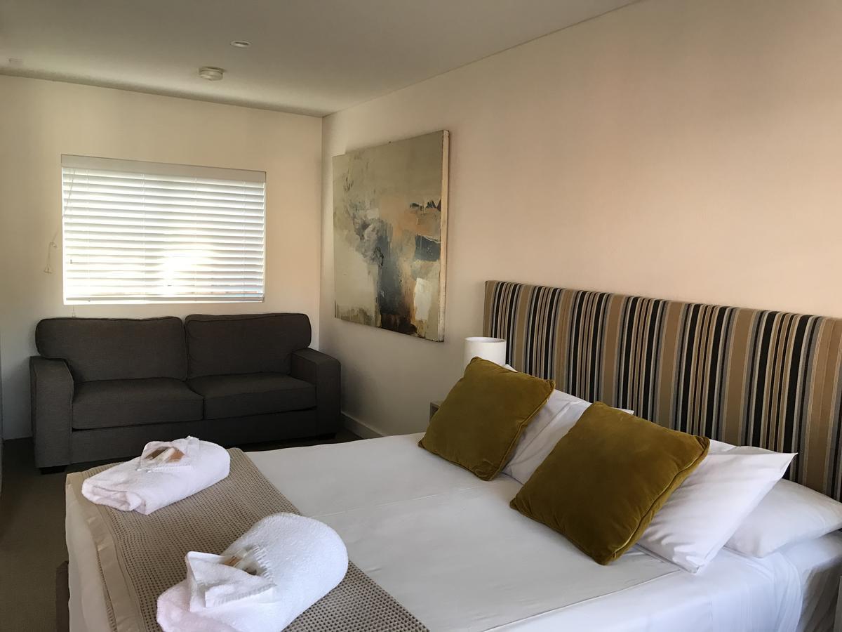 Thirroul Beach Motel Bagian luar foto